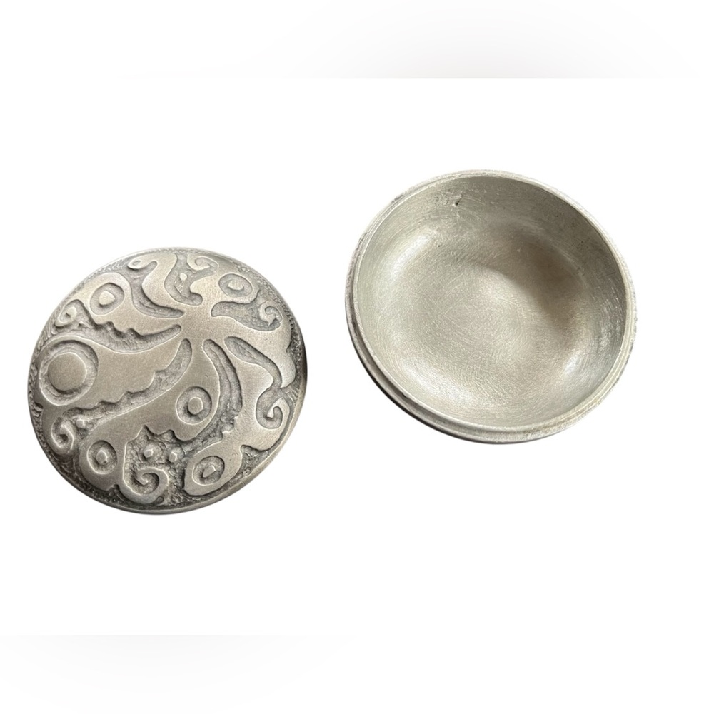 Leandra & Don Drumm Studios Signed Pewter Trinket Box With Lid